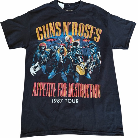 Guns N' Roses Tops - Guns N’ Roses Tee MEDIUM NWT